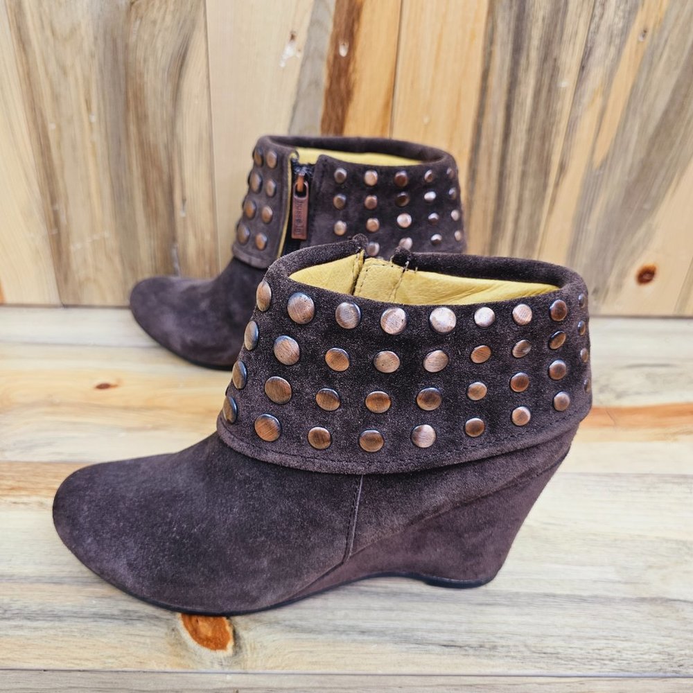 Bussola for Anthropologie Enna Studded Bootie - Picture 5 of 9